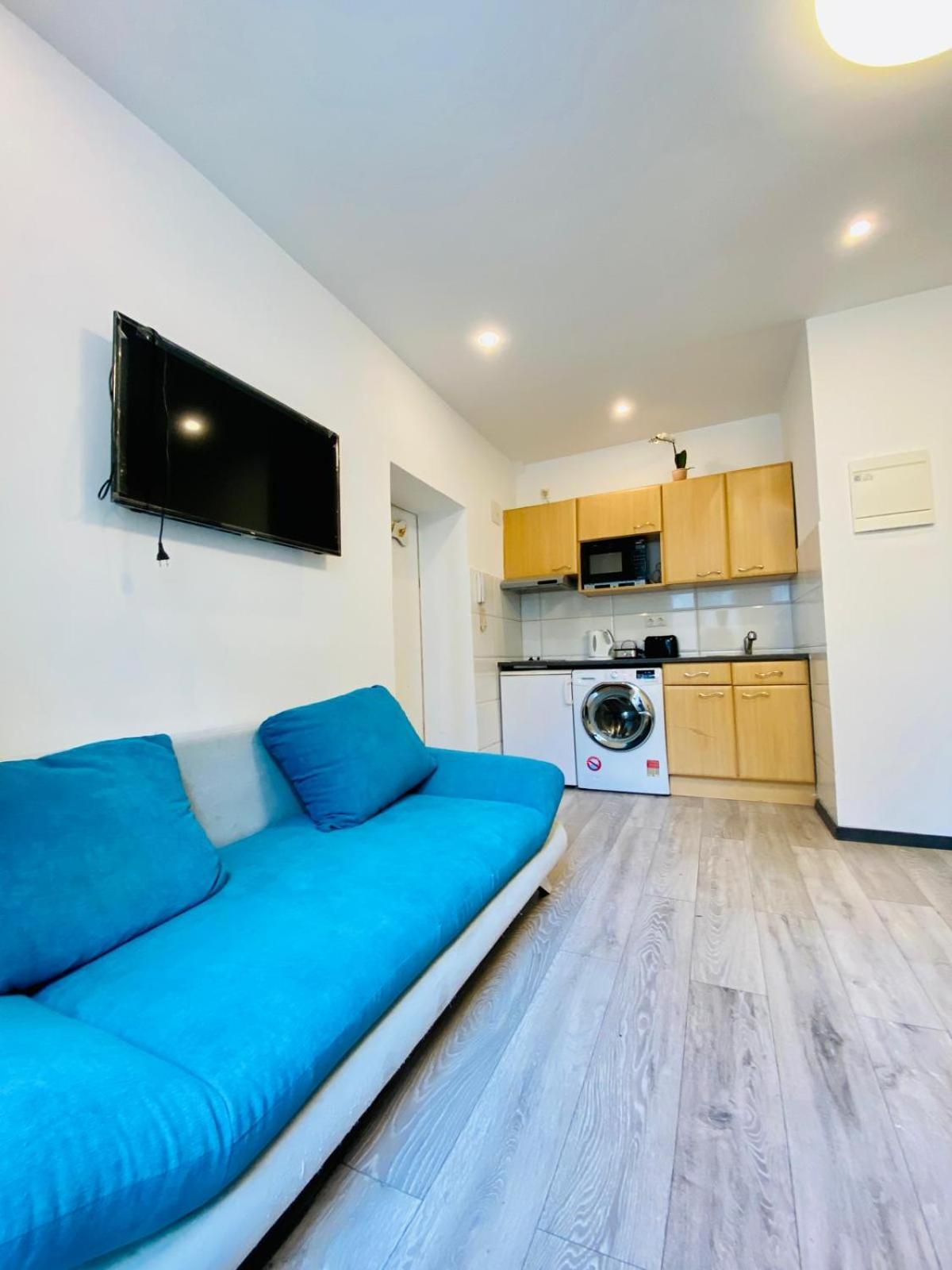 Cute 1Br Apt - 10 Mins Walk From Downtown Viena Exterior foto